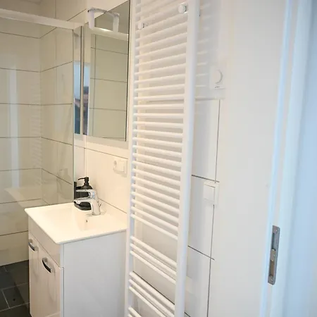 Apartment Zenith - Hochwertige Direkt In Der Innenstadt