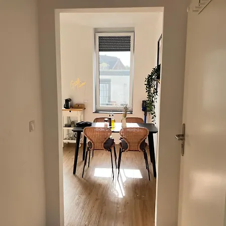 Zenith - Hochwertige Direkt In Der Innenstadt *