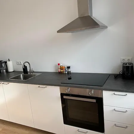 Zenith - Hochwertige Direkt In Der Innenstadt Apartment *