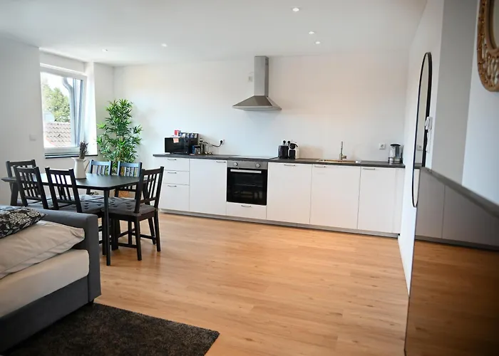 Zenith - Hochwertige Direkt In Der Innenstadt Διαμέρισμα *