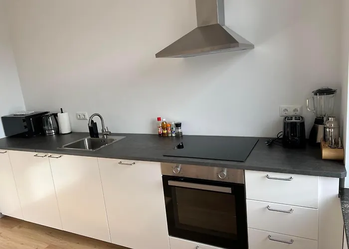 Zenith - Hochwertige Direkt In Der Innenstadt Διαμέρισμα *