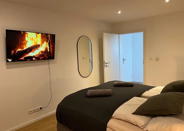 Διαμέρισμα Zenith - Hochwertige Direkt In Der Innenstadt *