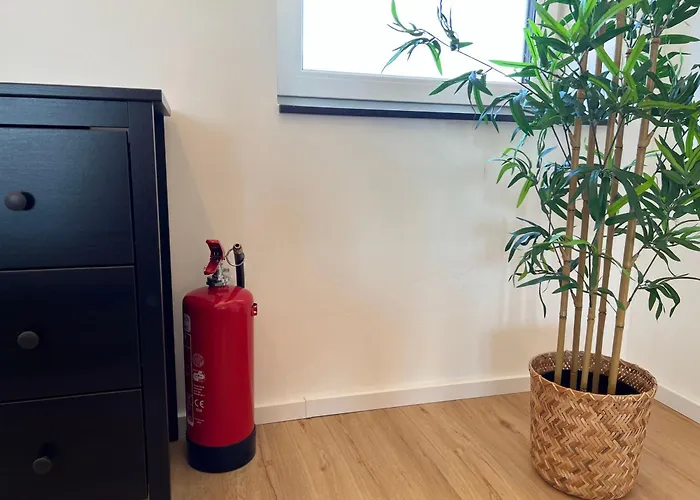 Zenith - Hochwertige Direkt In Der Innenstadt *